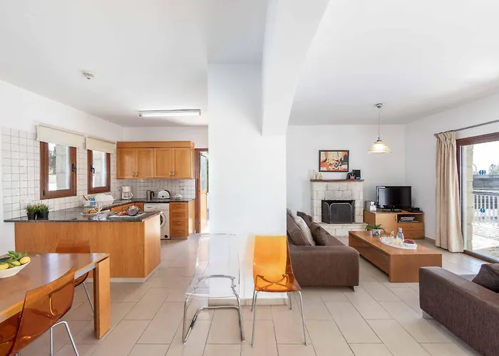 Vila Coral Olympus Hera Pegeia