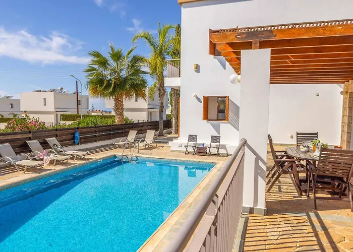 Coral Olympus Hera Villa *