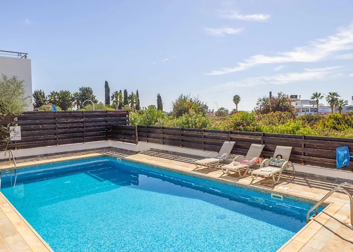 Coral Olympus Hera Vila *